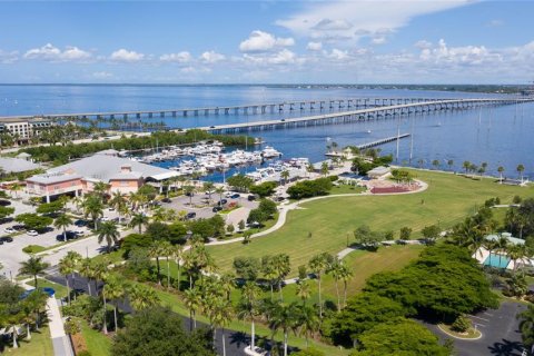 Villa ou maison à vendre à Punta Gorda, Floride: 3 chambres, 215.16 m2 № 485652 - photo 17