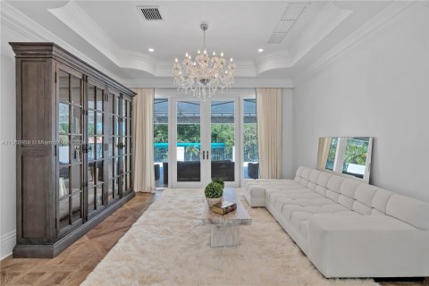 Villa ou maison à vendre à Miami, Floride: 5 chambres, 494.52 m2 № 1097018 - photo 19