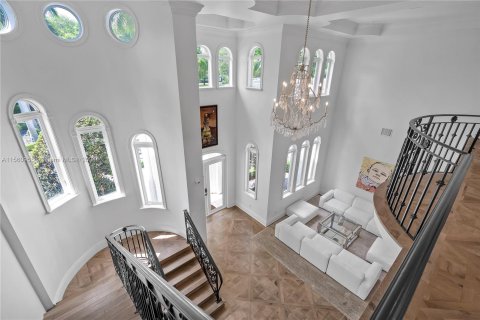 Villa ou maison à vendre à Miami, Floride: 5 chambres, 494.52 m2 № 1097018 - photo 18