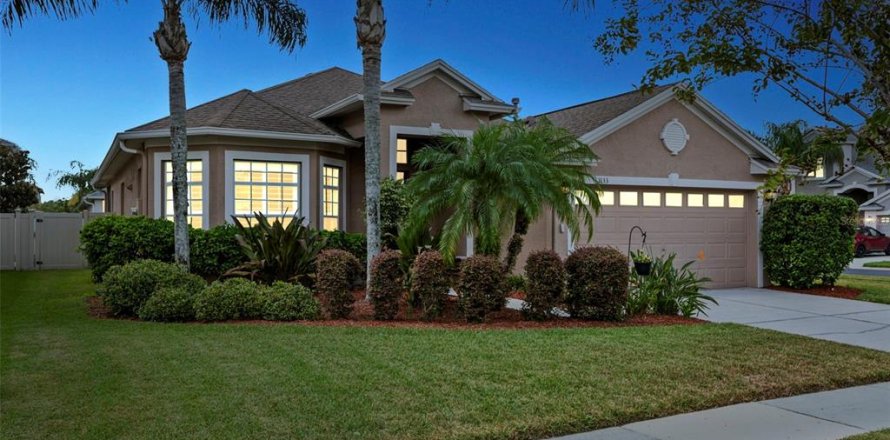 Casa en Land O' Lakes, Florida 3 dormitorios, 170.85 m2 № 1343865