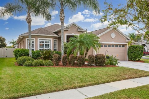 Villa ou maison à vendre à Land O' Lakes, Floride: 3 chambres, 170.85 m2 № 1343865 - photo 5