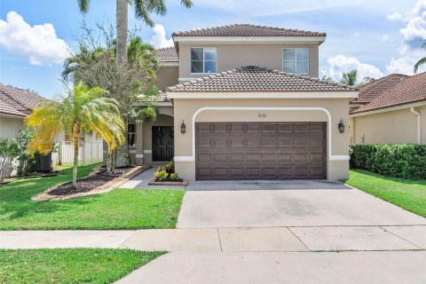 Casa en venta en Weston, Florida, 5 dormitorios, 248.23 m2 № 1382008 - foto 1