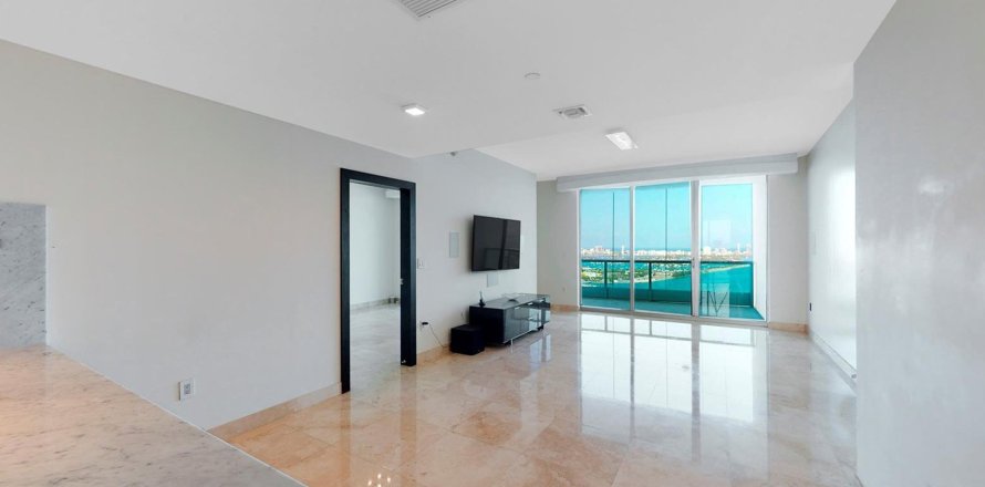 Apartamento en 900 BISCAYNE BAY en Miami, Florida 3 dormitorios, 147 m2 № 39762