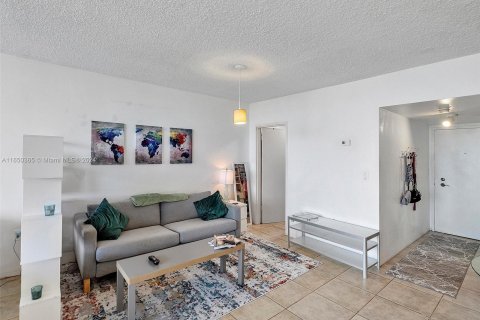 Copropriété à vendre à Miami Beach, Floride: 50.17 m2 № 1345027 - photo 19