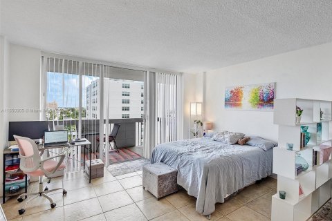 Copropriété à vendre à Miami Beach, Floride: 50.17 m2 № 1345027 - photo 21