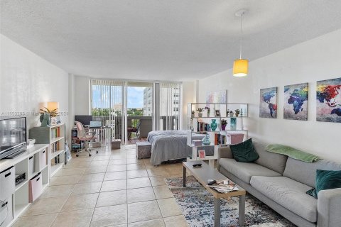 Copropriété à vendre à Miami Beach, Floride: 50.17 m2 № 1345027 - photo 15