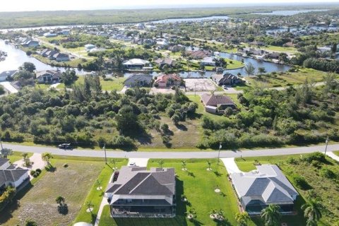 Купить земельный участок в Порт-Шарлотт, Флорида № 218688 - фото 7