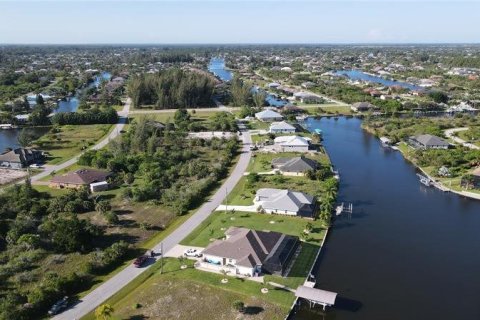 Купить земельный участок в Порт-Шарлотт, Флорида № 218688 - фото 6