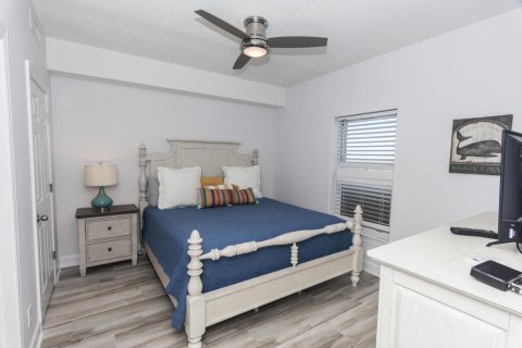 Condominio en venta en Panama City Beach, Florida, 2 dormitorios, 106.47 m2 № 560348 - foto 2
