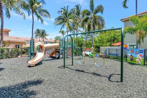 Adosado en venta en Boynton Beach, Florida, 4 dormitorios, 139.91 m2 № 1174670 - foto 2