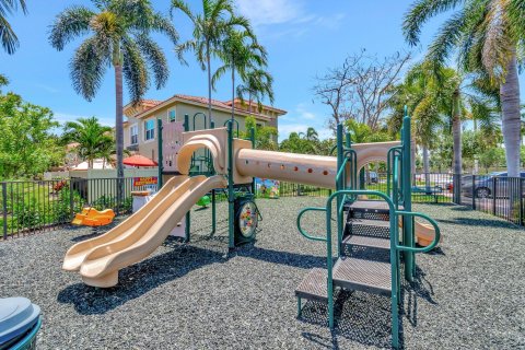 Adosado en venta en Boynton Beach, Florida, 4 dormitorios, 139.91 m2 № 1174670 - foto 3