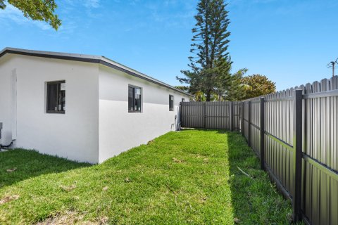 Villa ou maison à vendre à Delray Beach, Floride: 3 chambres, 82.31 m2 № 1081706 - photo 10