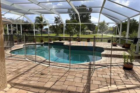 Casa en venta en Plantation, Florida, 6 dormitorios, 396.69 m2 № 1328978 - foto 25