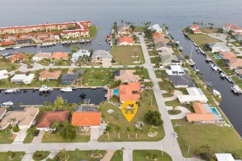 Land in Punta Gorda, Florida № 930726 - photo 2