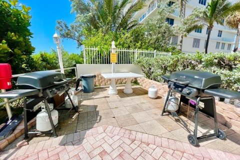 Condominio en venta en Pompano Beach, Florida, 1 dormitorio, 60.39 m2 № 1168589 - foto 6