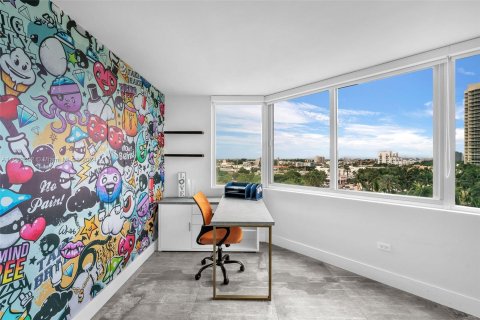 Condo in Miami Beach, Florida, 2 bedrooms  № 1410871 - photo 6