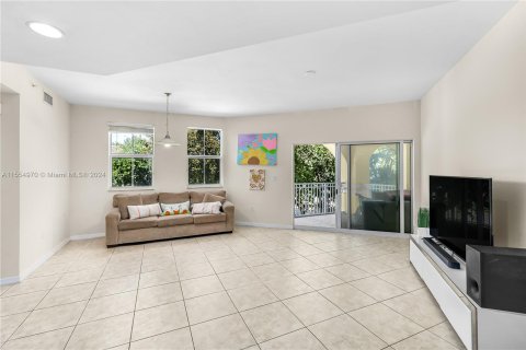 Condominio en venta en Doral, Florida, 3 dormitorios, 139.63 m2 № 1081313 - foto 13