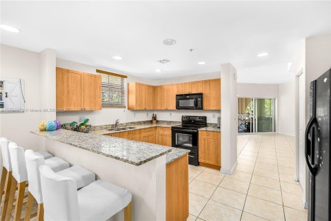Condominio en venta en Doral, Florida, 3 dormitorios, 139.63 m2 № 1081313 - foto 17