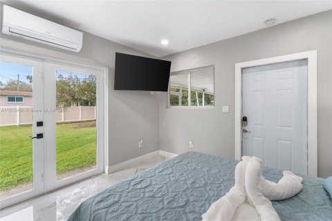 Casa en venta en Dania Beach, Florida, 4 dormitorios, 147.16 m2 № 944920 - foto 22