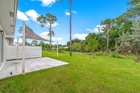 Villa ou maison à vendre à West Palm Beach, Floride: 4 chambres, 157.38 m2 № 1185554 - photo 1