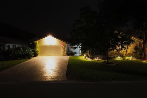 Casa en venta en Coral Springs, Florida, 4 dormitorios, 226.4 m2 № 1185470 - foto 24