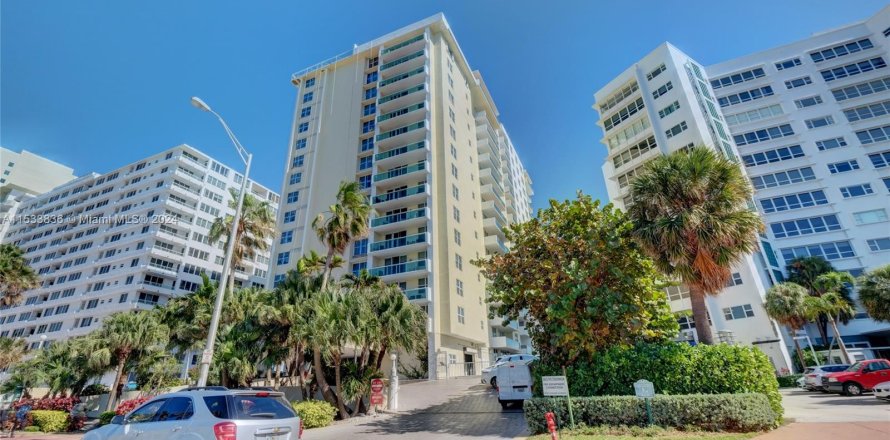 Condo à Miami Beach, Floride, 1 chambre  № 1011012