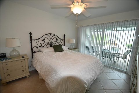 Apartment in Punta Gorda, Florida 2 bedrooms, 102.19 sq.m. № 1386431 - photo 14