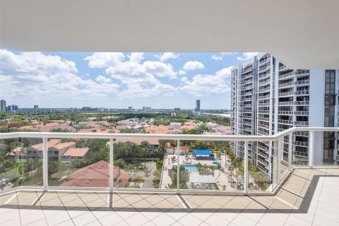 Copropriété à vendre à Aventura, Floride: 2 chambres, 110.27 m2 № 1155087 - photo 14