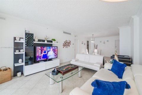 Copropriété à vendre à Hollywood, Floride: 1 chambre, 77.57 m2 № 1155044 - photo 9