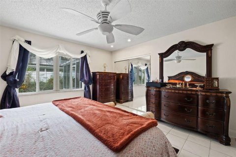 Villa ou maison à vendre à Tampa, Floride: 2 chambres, 117.89 m2 № 1407286 - photo 24