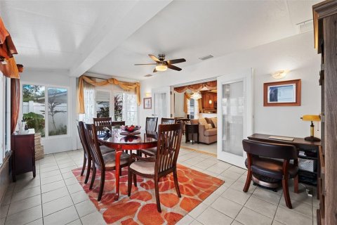 Villa ou maison à vendre à Tampa, Floride: 2 chambres, 117.89 m2 № 1407286 - photo 23