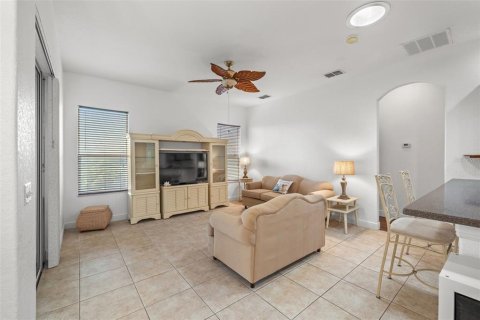 Casa en venta en San Antonio, Florida, 3 dormitorios, 162.49 m2 № 1407333 - foto 15