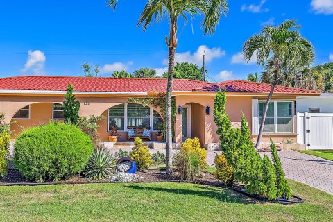 Casa en venta en Lake Worth, Florida, 4 dormitorios, 200.95 m2 № 1129174 - foto 2