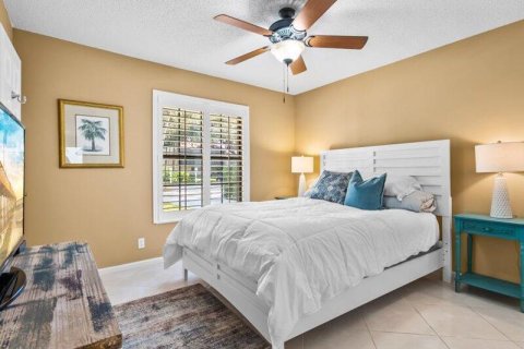 Casa en venta en North Palm Beach, Florida, 2 dormitorios, 171.03 m2 № 672655 - foto 24