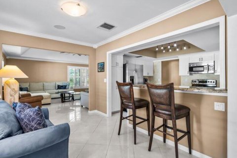 Casa en venta en North Palm Beach, Florida, 2 dormitorios, 171.03 m2 № 672655 - foto 29