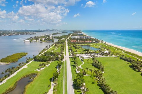 Condo in South Palm Beach, Florida, 2 bedrooms  № 1209241 - photo 2