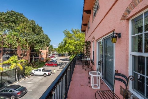 Condo in Fort Lauderdale, Florida, 3 bedrooms  № 1292869 - photo 23