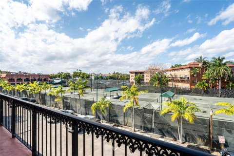 Copropriété à vendre à Fort Lauderdale, Floride: 3 chambres, 138.98 m2 № 1292869 - photo 1