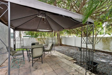 Adosado en venta en Dania Beach, Florida, 3 dormitorios, 246.93 m2 № 1162808 - foto 4