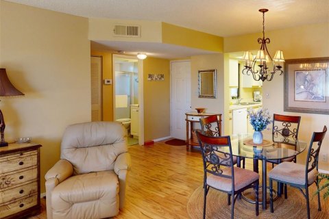 Condo in Port Charlotte, Florida, 2 bedrooms  № 1008484 - photo 20