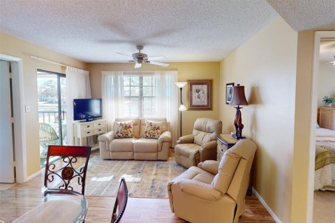 Condo in Port Charlotte, Florida, 2 bedrooms  № 1008484 - photo 25