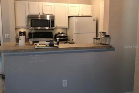 Condo in Bradenton, Florida, 2 bedrooms  № 1351351 - photo 8