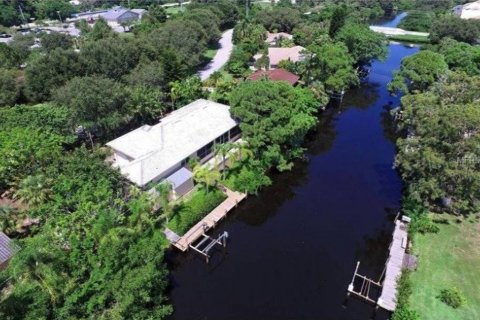 Villa ou maison à vendre à Placida, Floride: 3 chambres, 172.52 m2 № 1351437 - photo 1