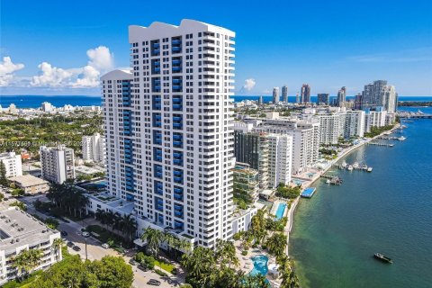 Copropriété à vendre à Miami Beach, Floride: 2 chambres, 100.71 m2 № 1153518 - photo 3