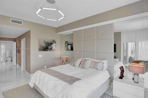 Condominio en venta en Sunny Isles Beach, Florida, 3 dormitorios, 175.77 m2 № 26304 - foto 22