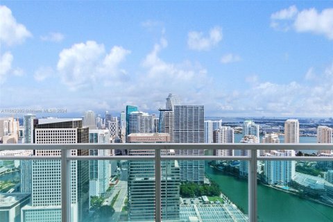 Condominio en alquiler en Miami, Florida, 2 dormitorios, 91.6 m2 № 1370441 - foto 5