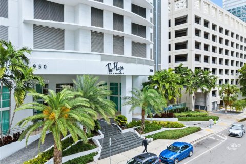 Condominio en alquiler en Miami, Florida, 2 dormitorios, 91.6 m2 № 1370441 - foto 30