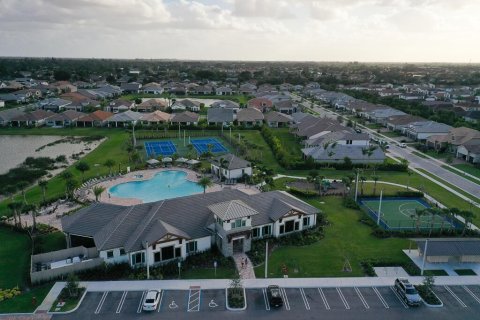 Villa ou maison à vendre à Lake Worth, Floride: 3 chambres, 235.04 m2 № 1177374 - photo 8