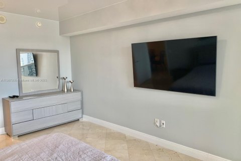 Copropriété à louer à Hallandale Beach, Floride: 2 chambres, 161 m2 № 496907 - photo 23