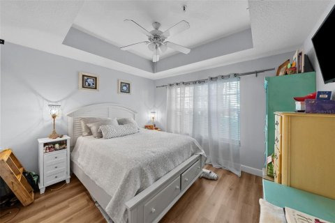 Condo in Tampa, Florida, 1 bedroom  № 1425981 - photo 13